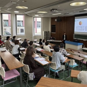 第4回 保護者向け進路研修会…(10/25)