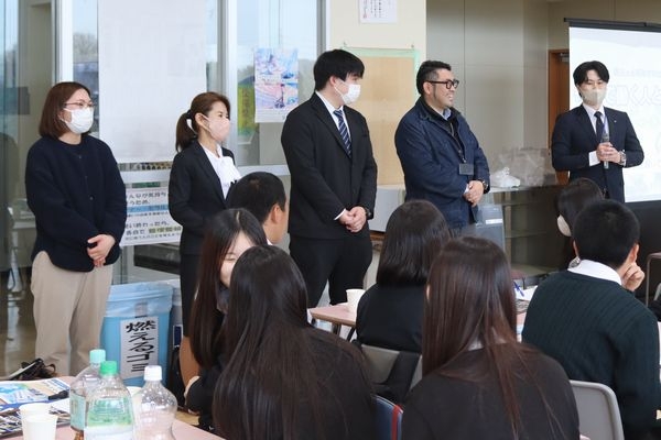 社会で働く人との交流会【2年生】…(2/27)