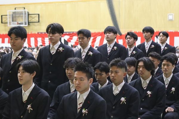 令和7年度　第40回　卒業証書授与式…(3/4)