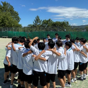 1年生が学年レク(ドッジボール大会)を行いました(5/29)